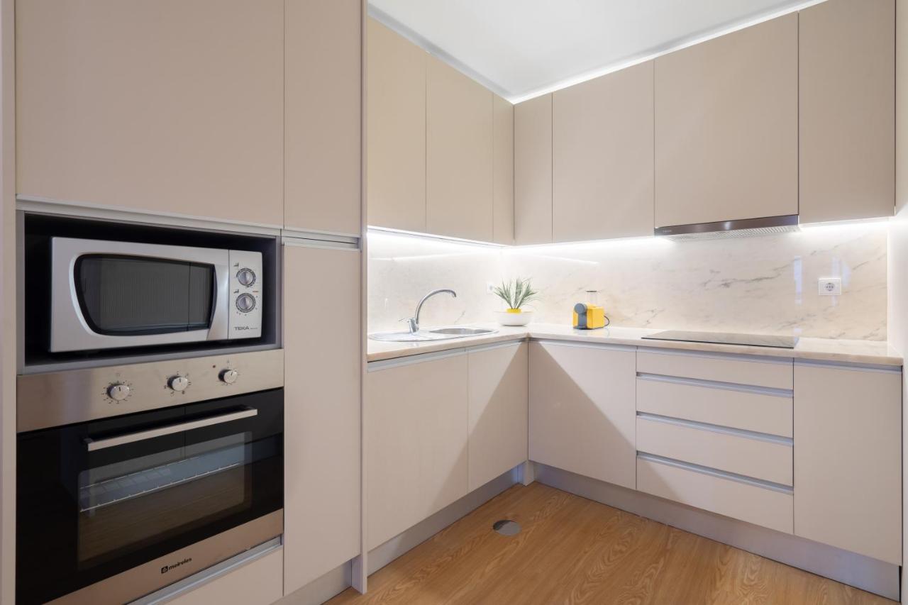 Apartmán Host Wise - Colorful Bright Flat With Balcony Porto Exteriér fotografie