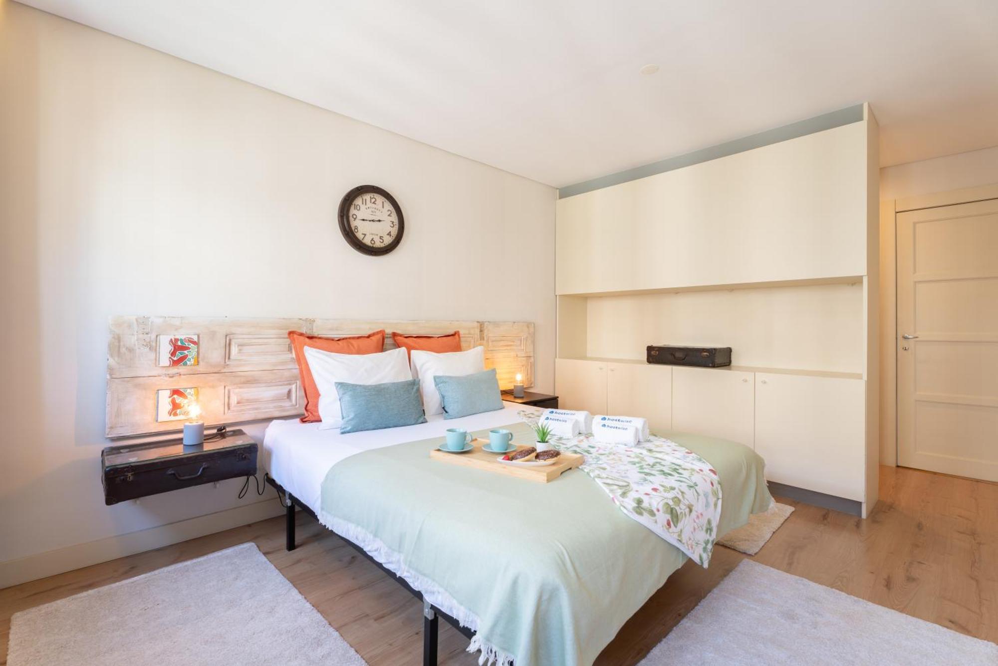 Apartmán Host Wise - Colorful Bright Flat With Balcony Porto Exteriér fotografie