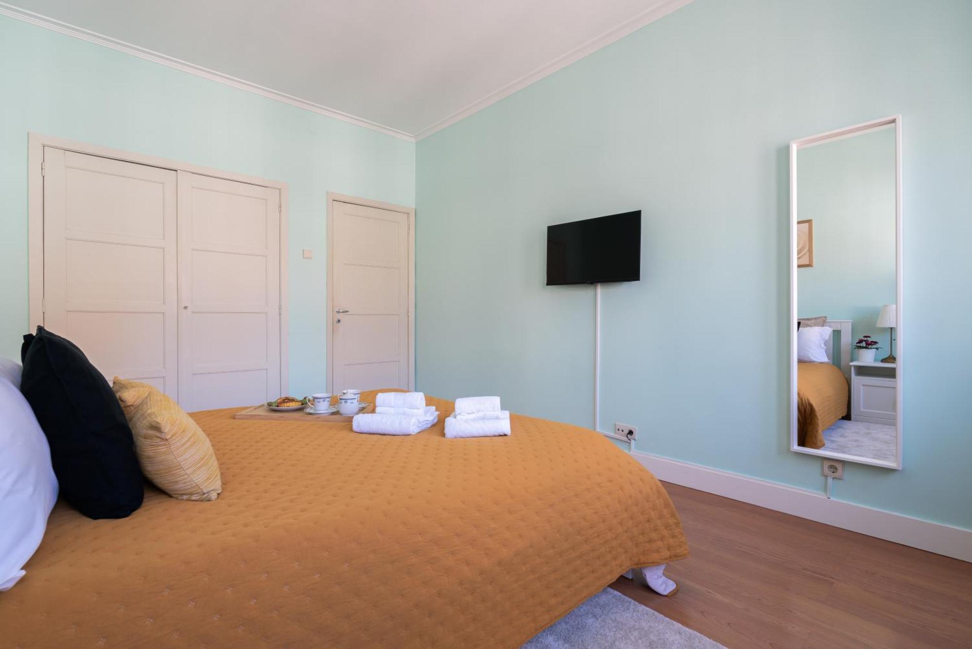Apartmán Host Wise - Colorful Bright Flat With Balcony Porto Pokoj fotografie