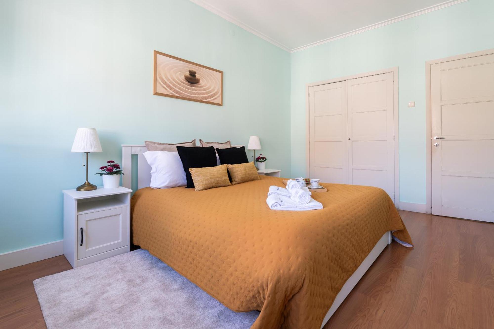 Apartmán Host Wise - Colorful Bright Flat With Balcony Porto Pokoj fotografie